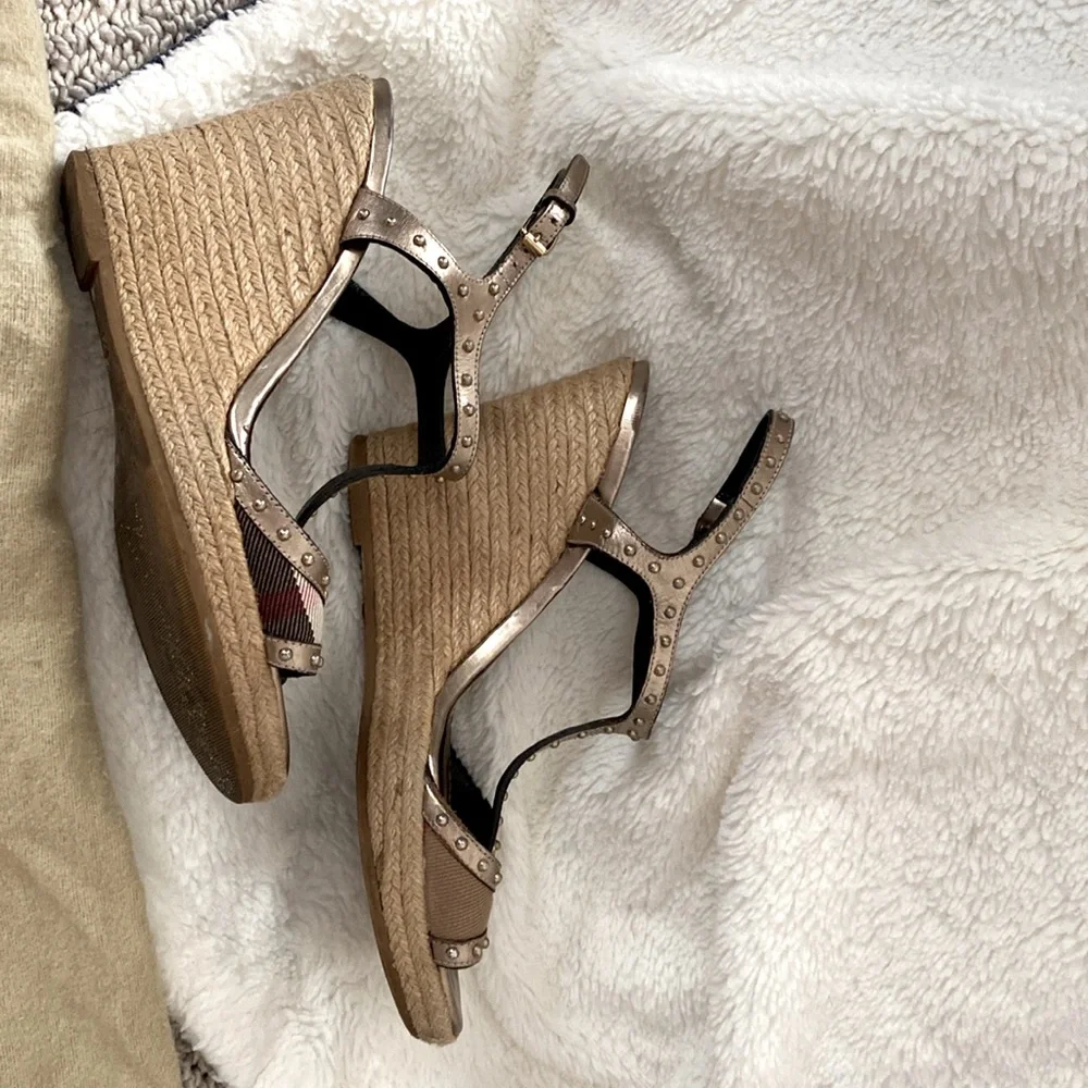 Burberry Wedges size EU 37 / US 6.5 - Picture 3 of 5